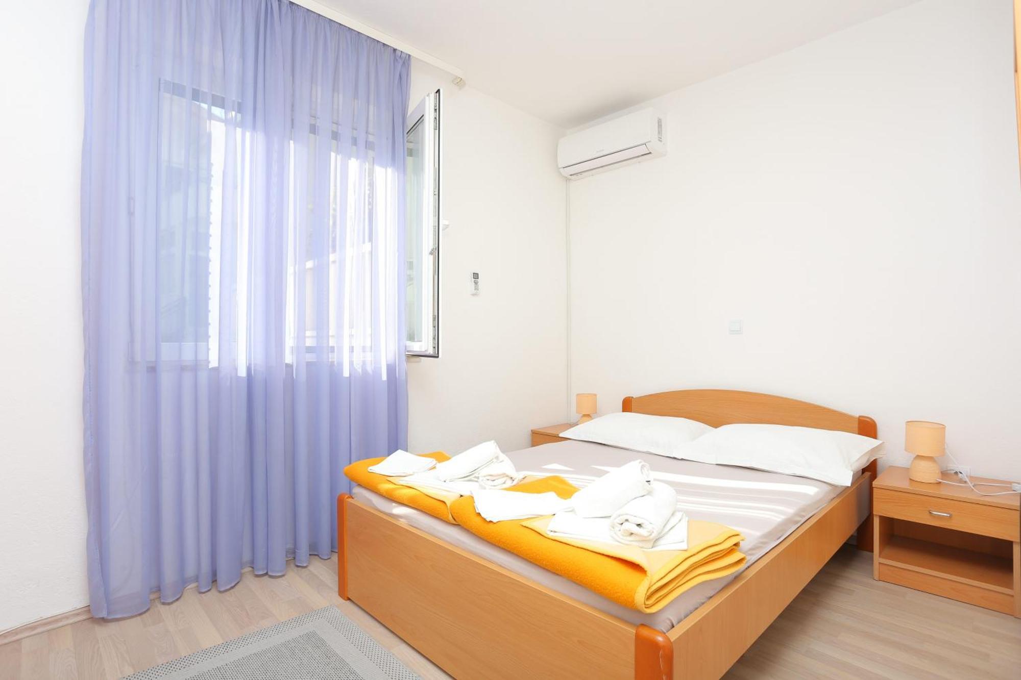 Apartments And Rooms With Parking Space Tucepi, Makarska - 5263 المظهر الخارجي الصورة
